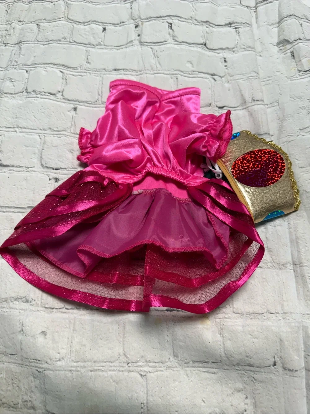 Pet Warrior  PRINCESS Pet Costume Dress with Gold Crown.